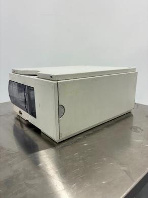 Agilent Technologies 1100 Series Autosampler G1329A for HPLC Systems-cover