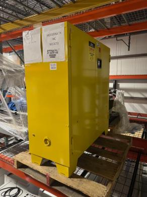 Jamco FS 30 Flammable Liquid Storage Cabinet – 30 Gallon Capacity, FM Approved-cover