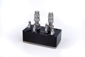 Mettler Toledo Bohdan MiniBlock Recirculator Manifold 2-Position with 4 Quick-Disconnect Hoses 13742045, 2 of 5
