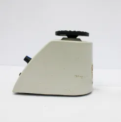VWR Scientific Mini Vortexer, 100-3200 RPM, 120V, Variable Speed, 2 of 6