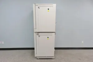 Nuaire NU-5720 Double Stacked Direct-Heat CO2 Incubators with Humidity Control, 3 of 19