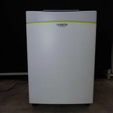 Kubota S700FR Floor Refrigerated Centrifuge with RS-7504M Swing Rotor