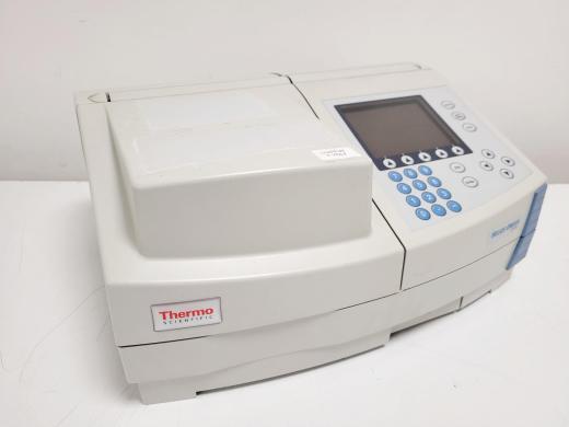 Thermo Scientific Helios Omega UV-Vis Spectrophotometer for Laboratory Use-cover