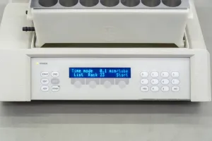 Gilson FC203B Fraction Collector for Microplates, Vials, and Tubes, 3 of 4