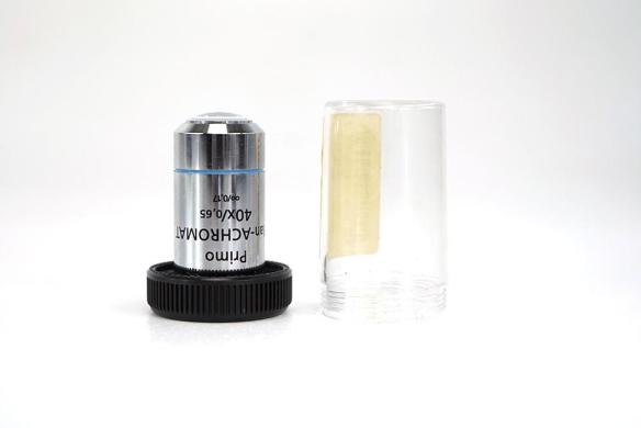 Zeiss Primo Plan-Achromat 40x/0.65 Microscope Objective 415500-1602-001-cover