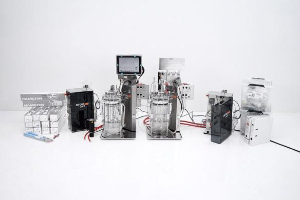 INFORS HT Labfors 5 2-Fold Benchtop Fermenter and Bioreactor with LabCIP (2022)-cover