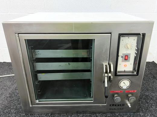 LTE Qualivac 63 Vacuum Oven with 63L Stainless Steel Chamber and Max 100°C Temperature-cover
