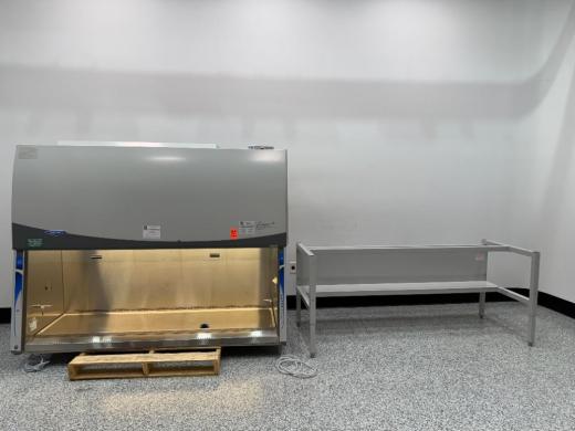 Labconco Logic+ 6-Foot Class II Biosafety Cabinet for Biohazard Containment-cover