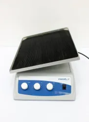 VWR Analog Rocker Model 10127-876 Lab Bioanalyzer Rocking Platform, 2 of 7