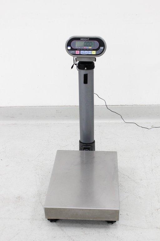 Ishida iGB-150 Bench Scale for Laboratory and Industrial Precision Weighing