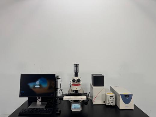 Leica DM6 B Upright LED Fluorescence Microscope with Motorized Stage-cover