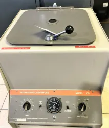 IEC CS Floor Centrifuge with IEC 907 Swing-Out Rotor (6 x 100 mL), 2 of 8