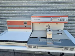 Tissue-Tek 4715 Embedding Console with Cryo Console, 6 of 11