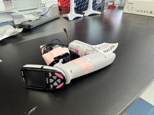 Thermo Fisher Scientific E1-ClipTip 12.5 µl Electronic Multichannel Pipette for Precise Liquid Handling-cover