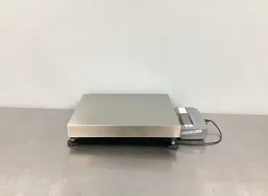 Ohaus Defender 5000 Bench Scale with T51P Indicator and Large Defender HL Platform, 2 of 7