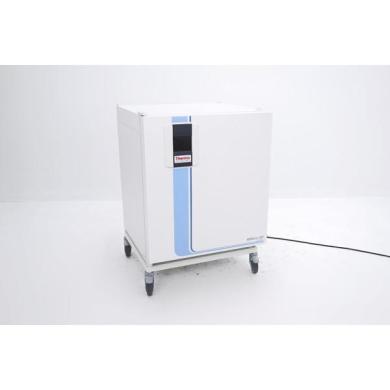 Thermo Scientific Heracell 240i CO2 Incubator Inkubator Edelstahl SS Interieur (2022)-cover