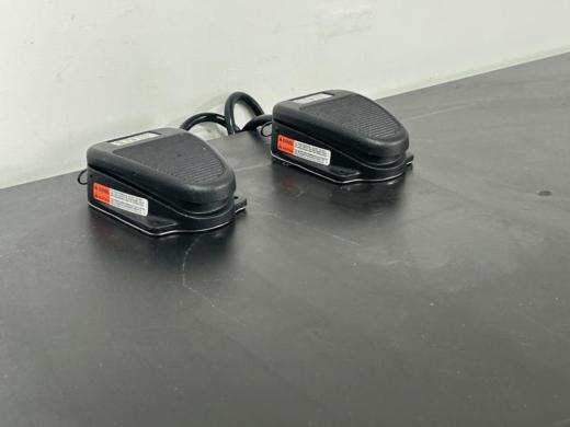 Linemaster Clipper Series Single-Stage Electrical Foot Switch Cat. No. 632-SC3-cover
