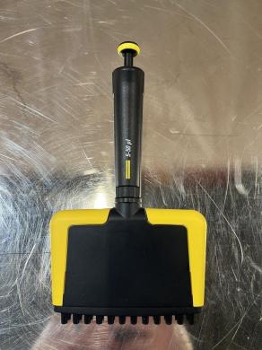 Thermo Scientific Finnpipette Electronic Liquid Handling Pipettor US Made-cover