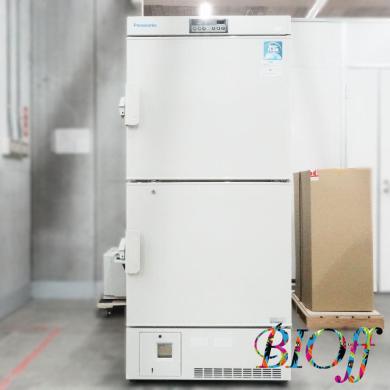 Panasonic MDF-MU500H-PJ Biomedical Freezer, 482 L-cover