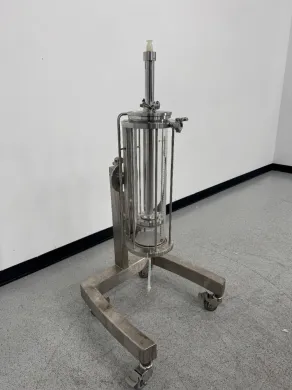 GE AxiChrom 140/300 Stainless Steel Preparative Chromatography Column