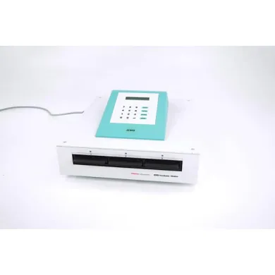 Thermo Labsystems iEMS Incubator Shaker 3x96-Well Microplate