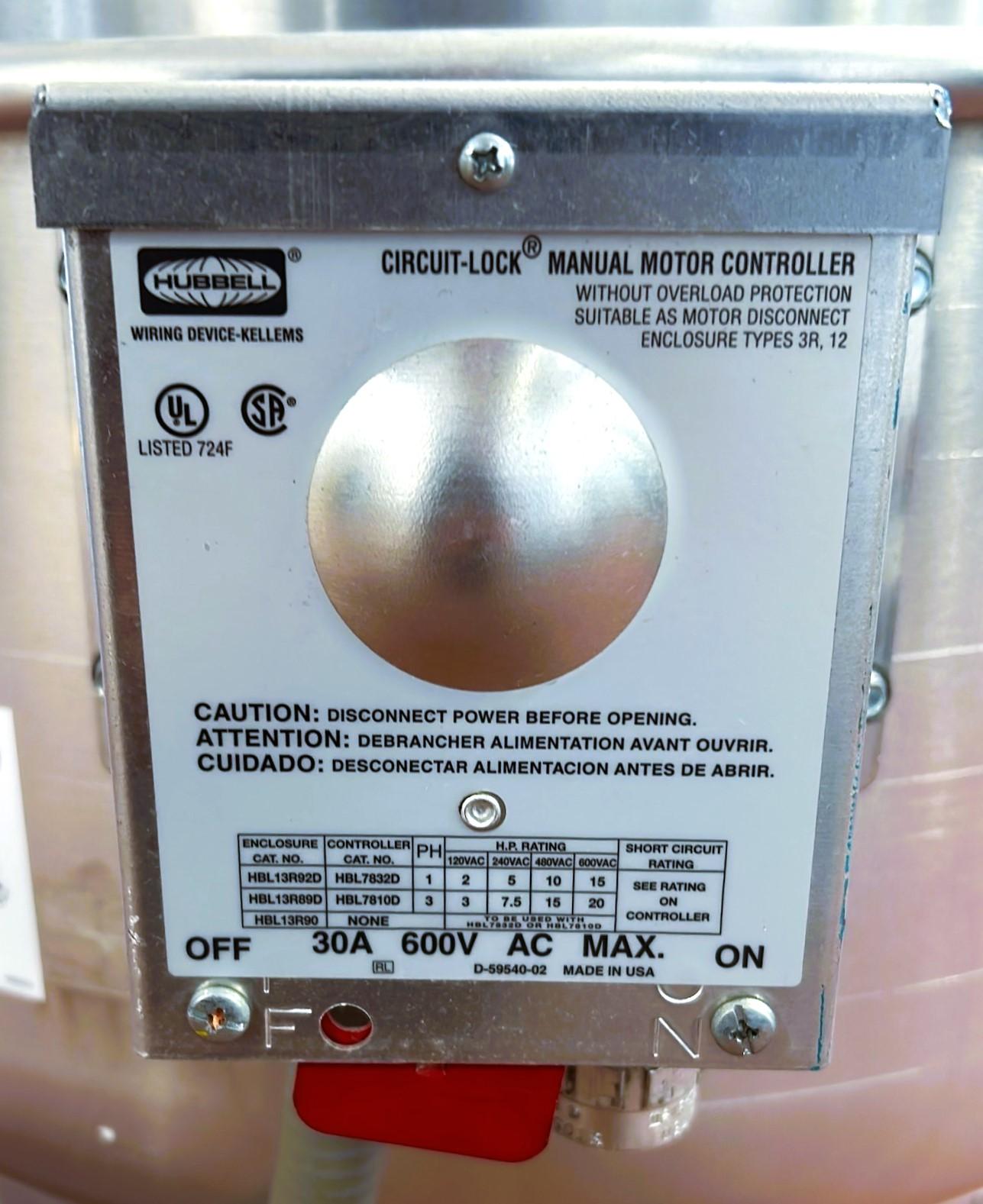 Greenheck CUBE-120 Belt-Drive Rooftop Centrifugal Exhaust Fan for Fume Hood (1000 CFM)
