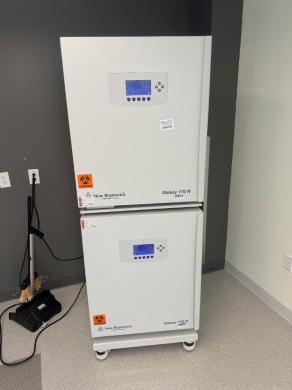 New Brunswick Galaxy 170R Double Stack CO2 Incubator with Dual Independent Chambers-cover