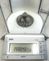 Mettler Toledo AG204 Analytical Balance with 210g Capacity and 0.0001g Readability, 3 of 6