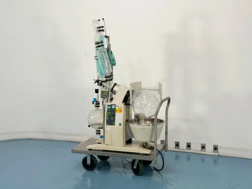BÜCHI R-220 Pro 10L Rotary Evaporator with High-Performance Glass Assemblies