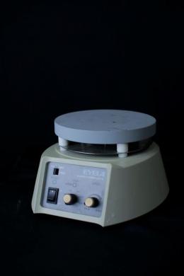 EYELA RCH-3L Magnetic Stirrer with Hot Plate-cover