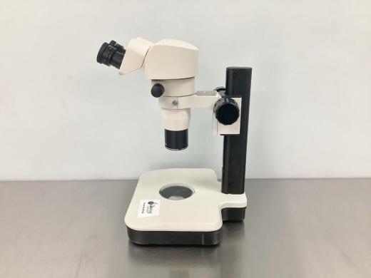 Stereo Zoom Microscope with Binocular Head and Manual Zoom Control for Upright Sample Observation-cover