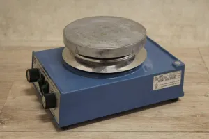 IKA RET Hot Plate with Magnetic Stirrer, 3 of 4