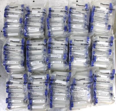 Thermo Scientific Nunc 50mL Sterile Polypropylene Conical Centrifuge Tubes-cover