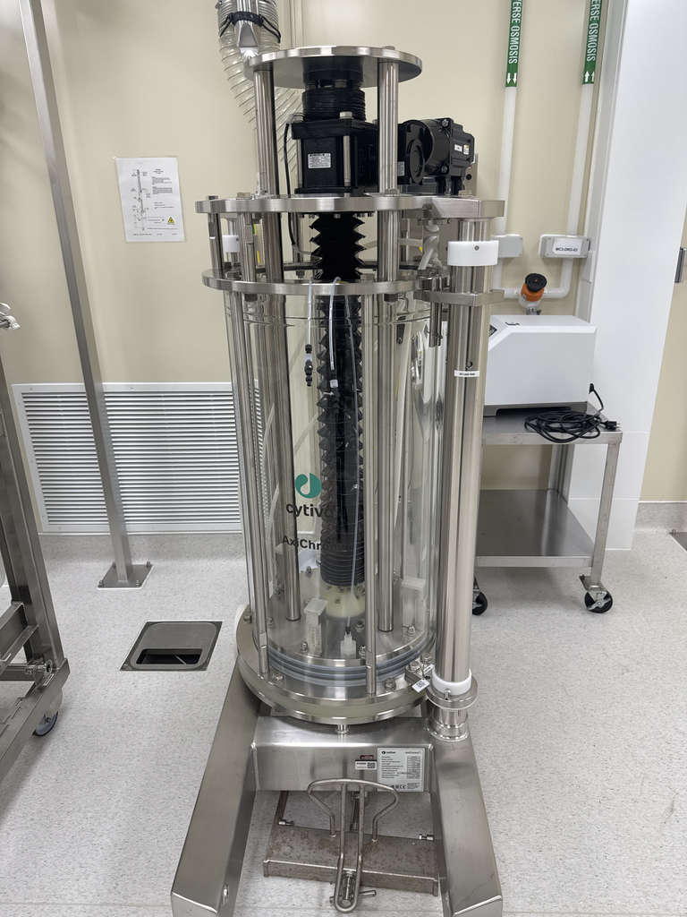 Cytiva AxiChrom 450/500 Process Chromatography Column for Biopharmaceutical Manufacturing