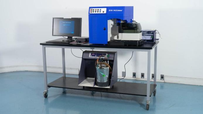 BD FACSCelesta Multicolor Flow Cytometer with High-Throughput Sampling-cover