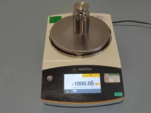 SARTORIUS QUINTIX 1102 1CFR Precision Balance, 9 of 11