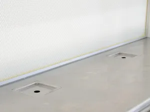 Interflow IF/IC 61/183S Laminar Flow Crossflow Cabinet for Contamination Control, 3 of 4