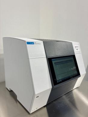 Agilent AriaDX Real-Time PCR Thermocycler-cover