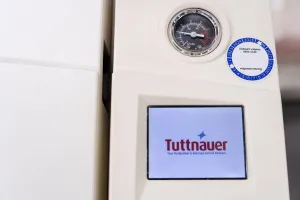 Tuttnauer 3870 ELVCGD Laboratory Autoclave for Sterilization Applications, 3 of 8