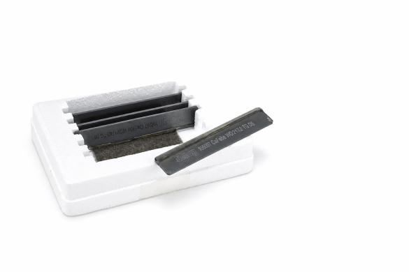 Leica TC-65 Disposable Tungsten Carbide Microtome Blades, 4-Pack, 14021626379-cover