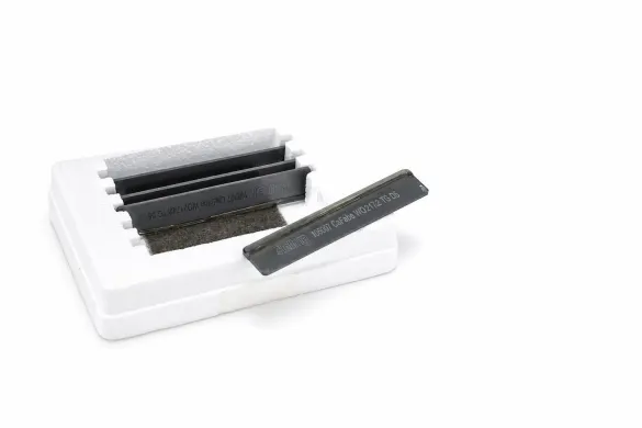 Leica TC-65 Disposable Tungsten Carbide Microtome Blades, 4 Pieces, 14021626379