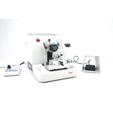 Leica RM2265 Automatic Rotary Microtome with Knife Holder and GD Round Specimen Holder-cover
