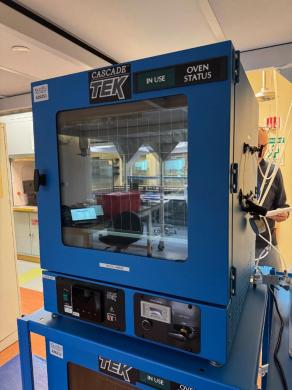 Cascade Tek TVO-5-VC Laboratory Vacuum Oven with Agilent IDP-7 Dry Scroll Pump-cover
