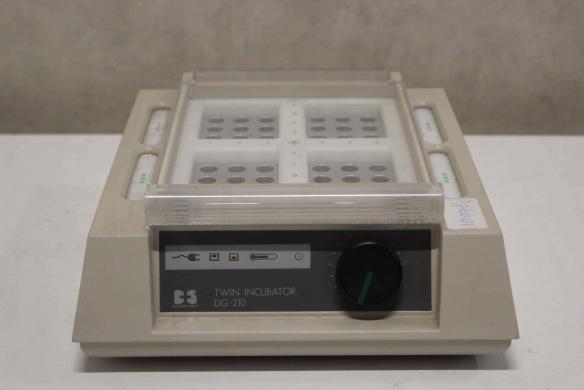 Grifols Twin Incubator DG-210 Heating Block-cover