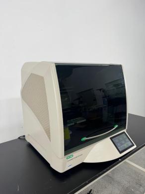 Bio-Rad Automated Droplet Generator for Digital PCR Sample Preparation-cover