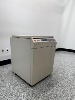 Beckman Coulter Avanti J-E High-Speed Laboratory Centrifuge with Multi-Slot Rotor Chamber-cover
