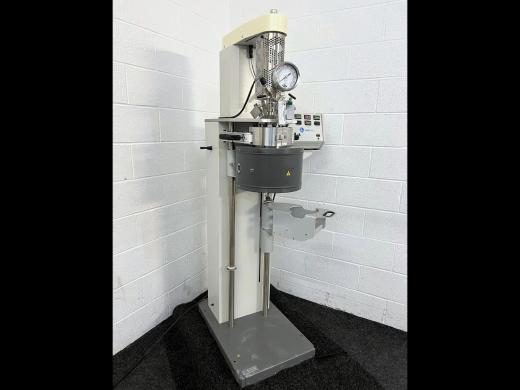 Parr 4553 Pressure Reactor with 3.75L Capacity and 350°C Max Temperature-cover