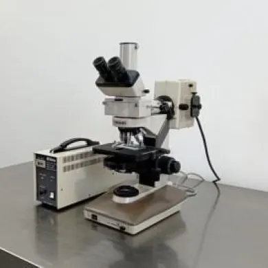 Nikon Labophot 2 Fluorescence Microscope with Binocular Head and Mechanical Stage