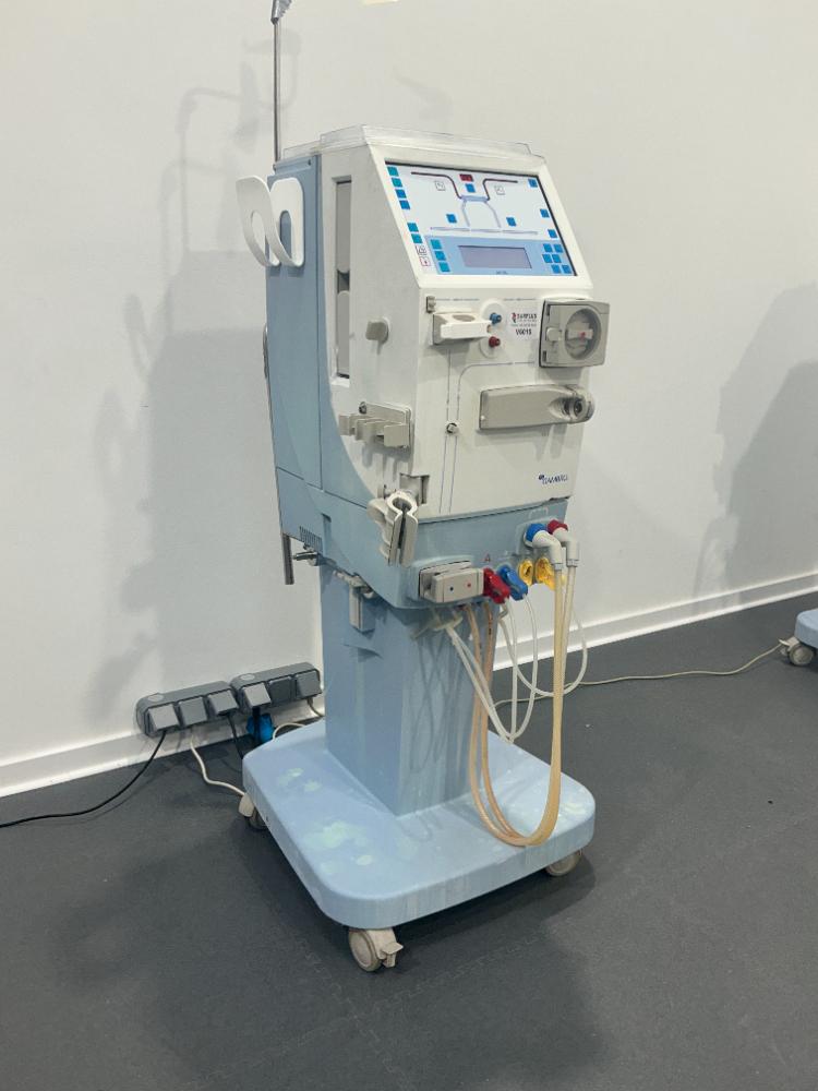 Gambro AK-96 Hemodialysis Machine for Renal Replacement Therapy
