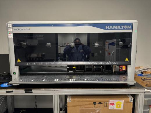Hamilton Microlab Star Automated Liquid Handling System for Precise Sample Processing-cover